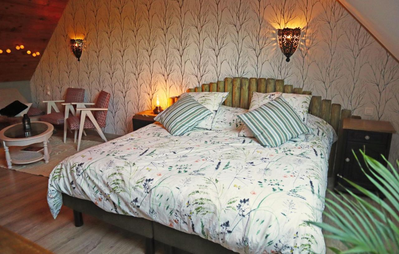 Kleene Geluk - Chambres Et Table D'Hotes Saint-Jans-Cappel Esterno foto